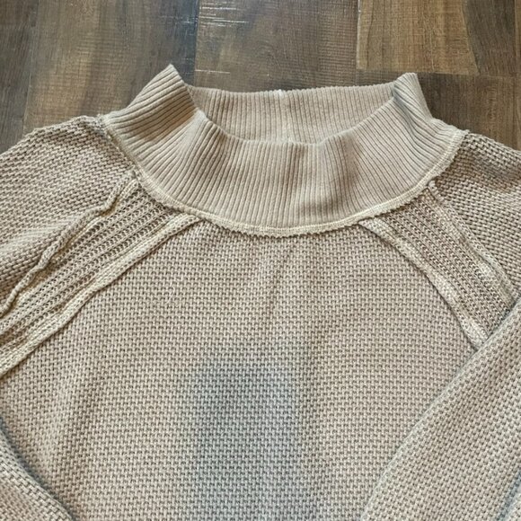 Free People Beige Textured Knit Balloon Sleeve Sweater Size Large - Picture 3 of 9